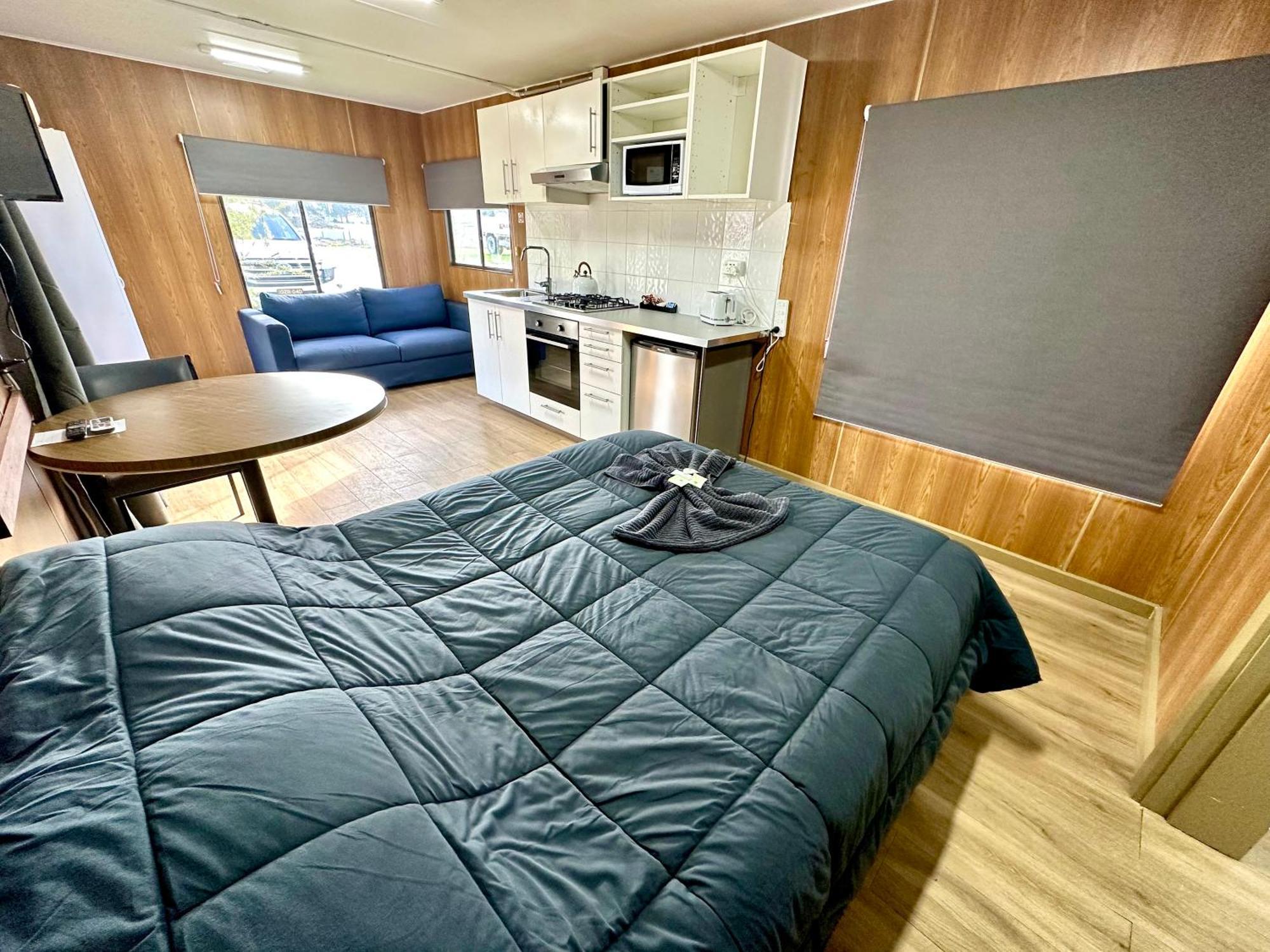 Corryong Caravan Park Formally Mt Mittamatite Caravan Park Екстер'єр фото