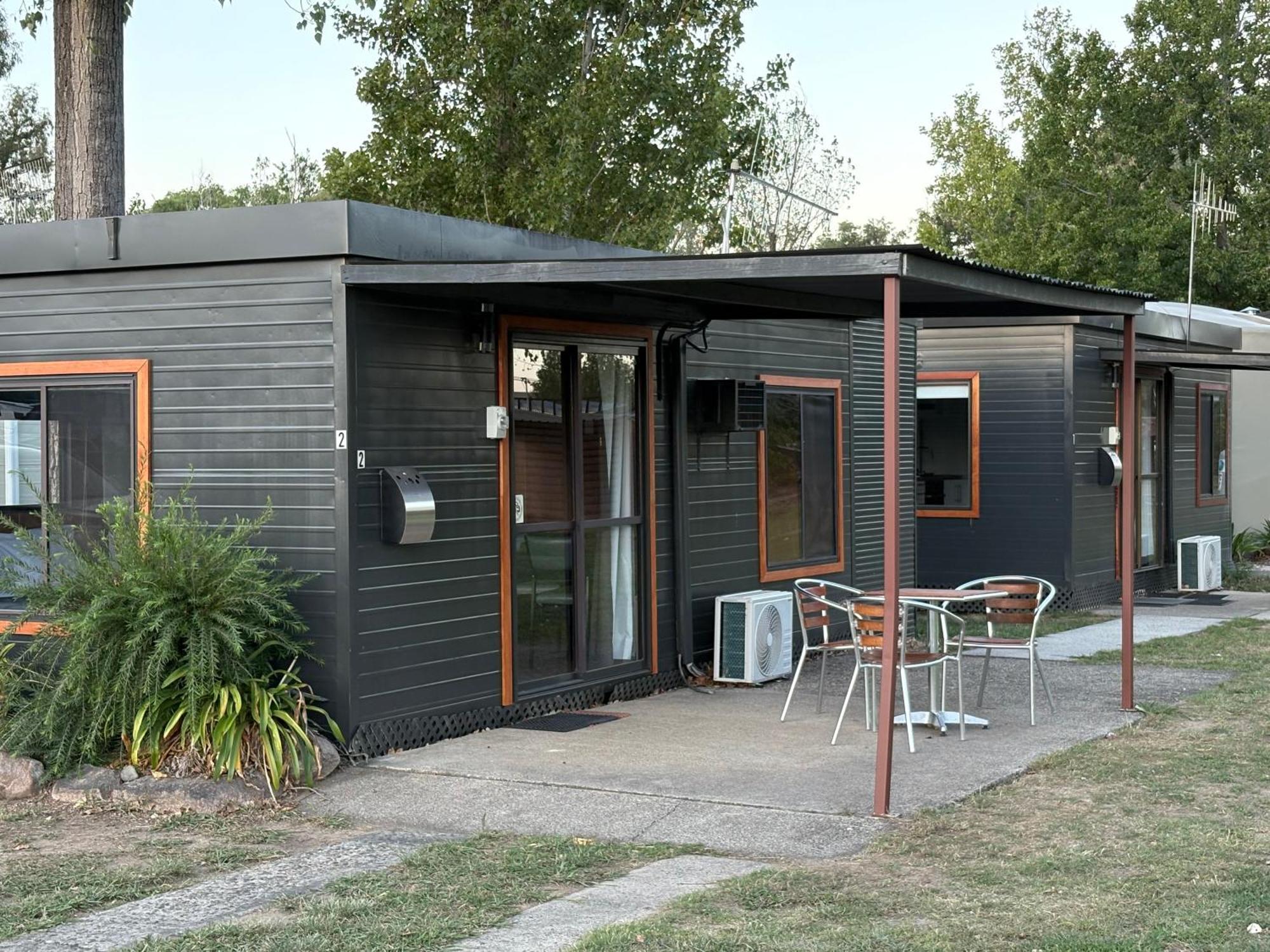 Corryong Caravan Park Formally Mt Mittamatite Caravan Park Екстер'єр фото